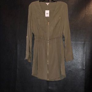 NWT Guess zipper dress army green Cinched waist M